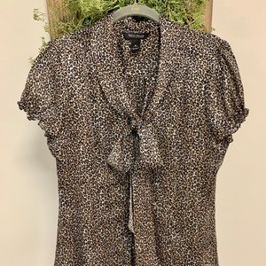 White House/black market leopard front tie blouse